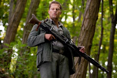 Til Schweiger as Sgt. Hugo Stiglitz - Inglourious Basterds Photo ...