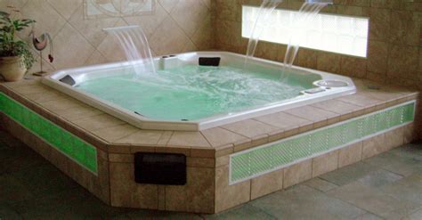 Above Ground Hot Tub: why are the popular? | Backyard Design Ideas