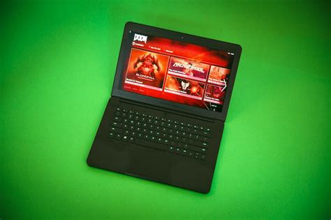 Razer Blade is a high-end but stylishly subdued gaming laptop - CNET