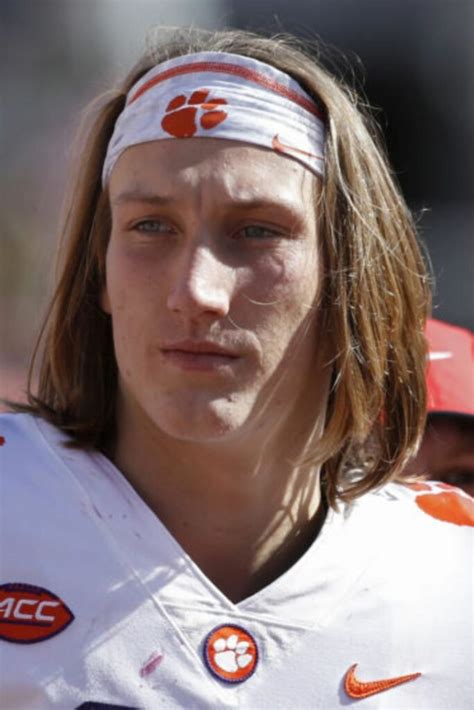 Trevor Lawrence Hair (Detailed Look & Gallery) | Heartafact