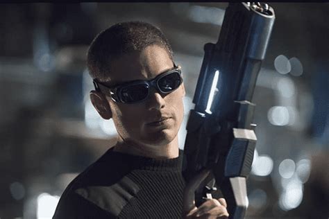 Captain Cold: Who is the Leader of The Rogues? | Movie Rewind