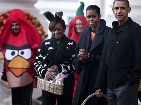 The Obamas’ complex costume calculation | Financial Times