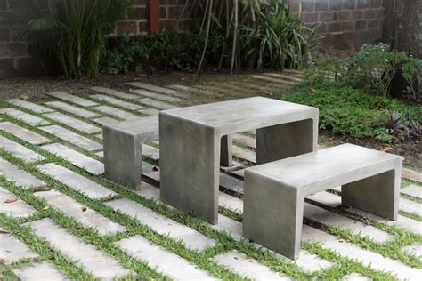 Outdoor Concrete Furniture Rockledge, Melbourne, Brevard County | Brevard Ornamental Studio