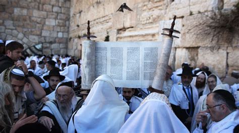 Jerusalén: Unos 50.000 judíos rezan en el Muro de los Lamentos | Foto galeria 1 de 7 | El ...