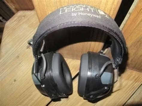 Electronic Ear Muffs for Shooting: Some Criteria and Options - USA Carry