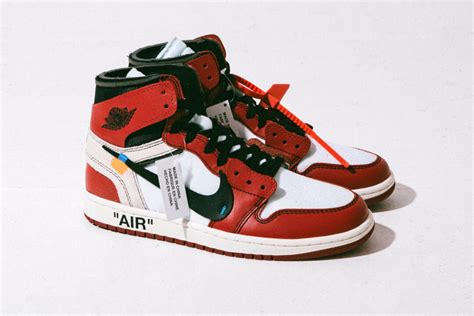 【真偽不明リーク】OFF-WHITE c/o VIRGIL ABLOH × NIKE AIR JORDAN 1 “Chicago” (オフ ...