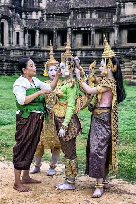 🇰🇭⚜️ The Cambodia Royal Ballet 🇰🇭 ️ | Royal ballet, Cambodian art, Ballet