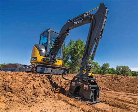 John Deere Excavators Summarized — 2019 Spec Guide — Compact Equipment Magazine