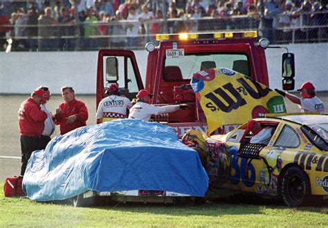 ‘Racing loses a giant’: The death of NASCAR driver Dale Earnhardt at ...