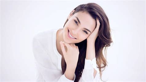 Beautiful Gal Gadot Wallpapers - Wallpaper Cave