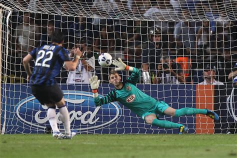 Soccer: Ranking the Top 10 Penalty-Stopping Goalkeepers in the World ...