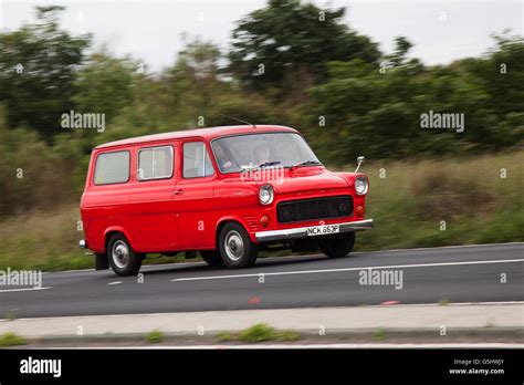 Ford transit van 70s hi-res stock photography and images - Alamy