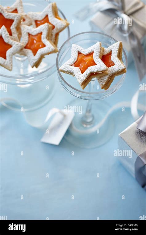 Star Shaped Cookies Stock Photo - Alamy