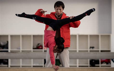 Little Chinese Girls Gymnastics – Telegraph