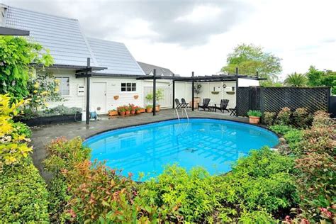 THE 10 BEST Auckland Central Accommodation with a Pool 2023 (with ...