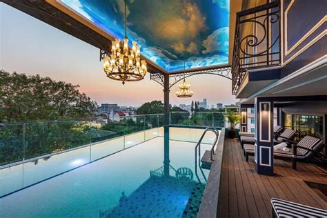 Fantastic hotel in the Old Quarter - Review of AIRA Boutique Hanoi ...