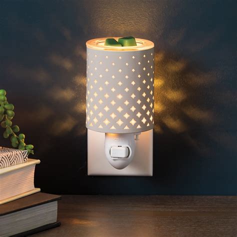 Scentsy Fall Winter 2023 Catalog | Lose The Flame