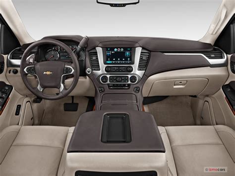 2016 Chevrolet Suburban: 48 Interior Photos | U.S. News