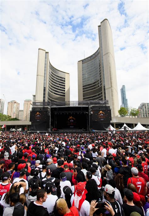 Raptors fans take in historic parade | CTV News