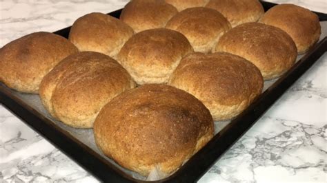 Easy Wholemeal Bread Rolls | Easy Whole Wheat Bread Rolls - YouTube