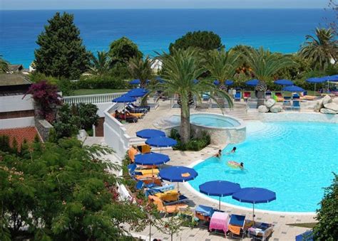 All-inclusive Southern Italy beach break | Luxury travel at low prices ...