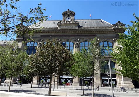 HD photographs of Gare d'Austerlitz train station in Paris