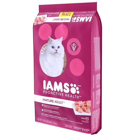 IAMS Cat Food Review: Everything You Need to Know - TinPaw