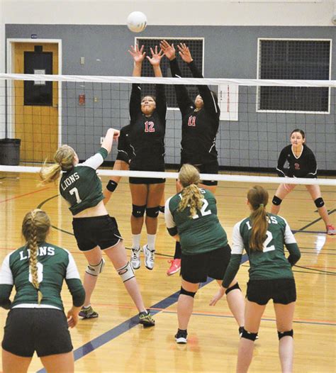 Lady Hawks finish season playing their best volleyball - Tulalip News