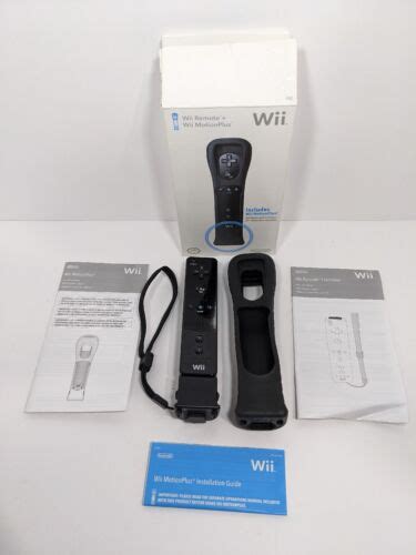 Wii Remote Motion Plus Controller Bundle - Black - Original OEM ...