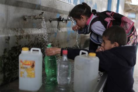 In Pictures: Gaza water crisis worsens | Gallery | Al Jazeera