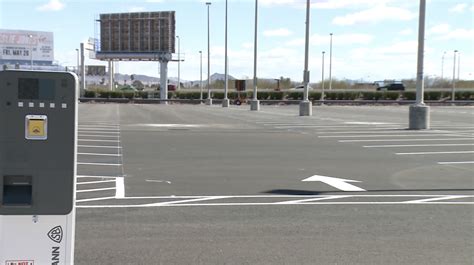 Parking expansion adds 1,100 spaces to Terminal 1 at Las Vegas Airport