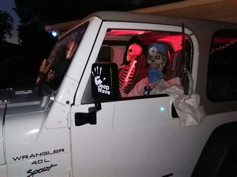 Halloween jeep decorations 2016 | Jeep, Zombie birthday party decorations, Jeep cj5