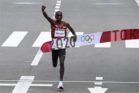 Eliud Kipchoge named Best Male Athlete of Tokyo 2020 Olympics | Taalamu ...