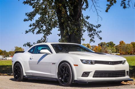 1,100-Mile 2015 Chevrolet Camaro Z/28 Coupe 6-Speed for sale on BaT ...