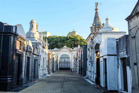 A walk through La Recoleta Cemetery in Buenos Aires