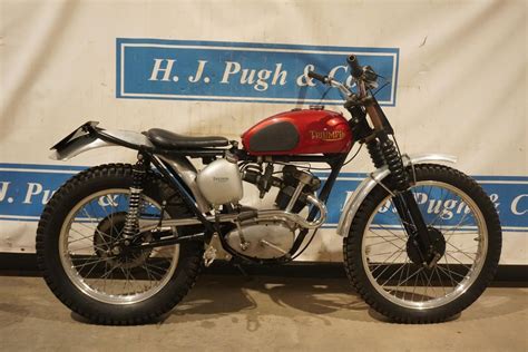 Triumph Tiger Cub trials bike. 199cc. Matching engine and frame numbers ...