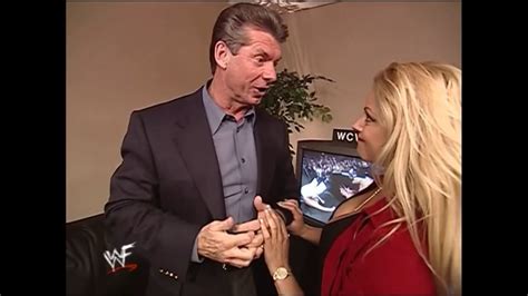 Trish Stratus & Vince McMahon kiss #couplegoals : r/TrishStratusFAB