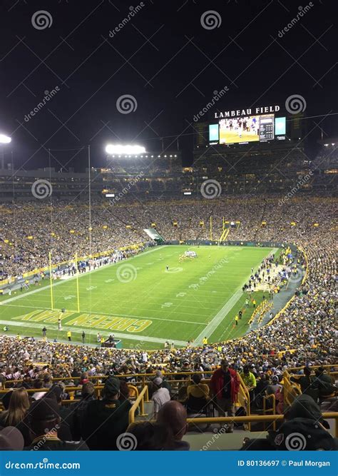 Night at Lambeau Field Green Bay Packers Editorial Photography - Image ...