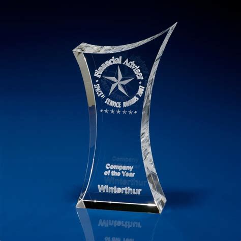 Trophy Star Award | Bespoke Glass Awards and Trophies | Laser Crystal