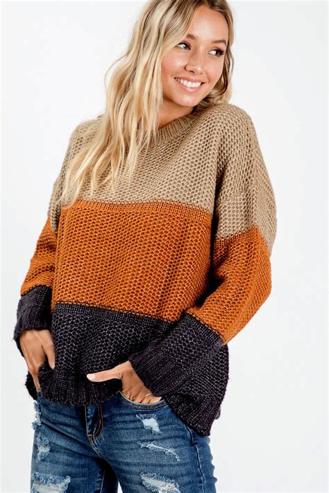 Cute and casual sweater for the Fall | Womens wholesale clothing, Casual sweaters, Contemporary ...