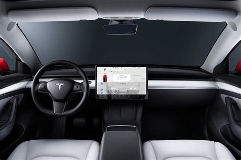 2025 Tesla Model 3: 79 Interior Photos | U.S. News