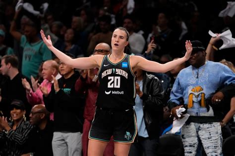 Sabrina Ionescu reveals she sustained hip injury before WNBA Finals