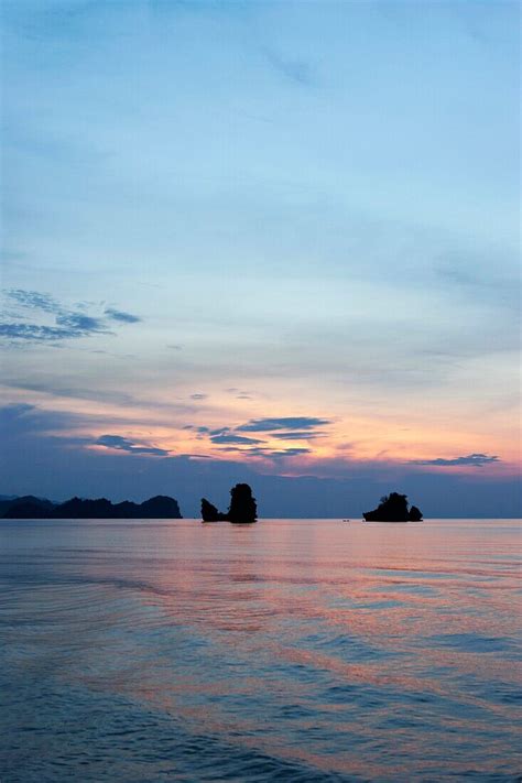 Sunset at Tanjung Rhu beach Langkawi … – License image – 70336011 Image ...