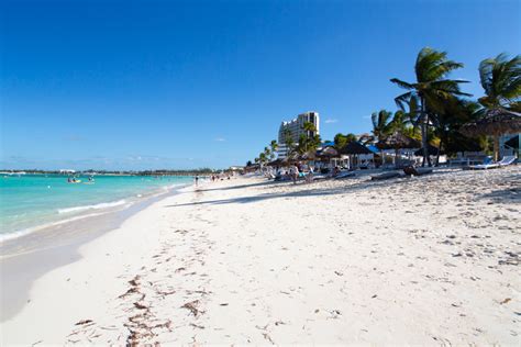 Why Cable Beach Nassau is the best beach on New Providence, the Bahamas