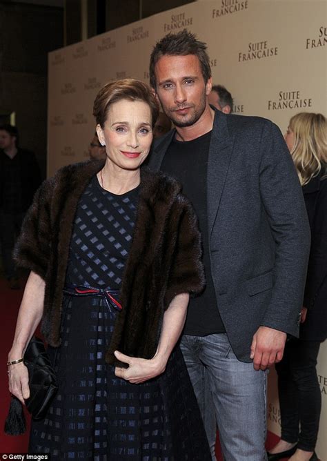 Kristin Scott Thomas is elegant at Suite Francaise premiere | Daily ...