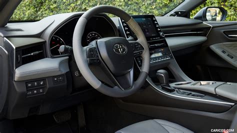 2019 Toyota Avalon Limited | Interior