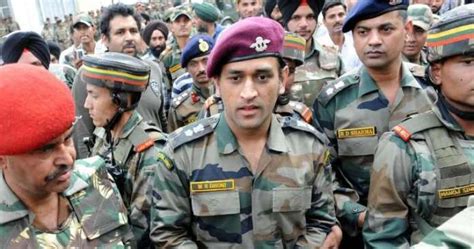 Lieutenant Colonel MS Dhoni likely to unfurl tri-colour in Leh on ...