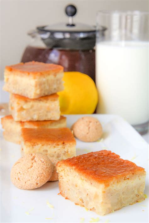 ITALIAN RICE CAKE with almonds and Amaretti cookies