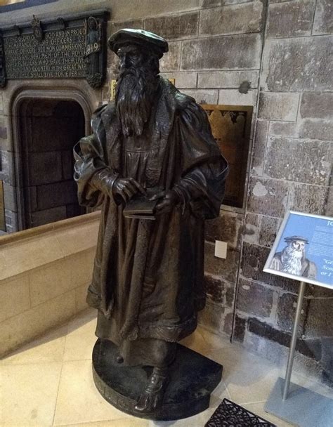 John-Knox-statue-in-St.-Giles-Cathedral-Edinburgh - VanceChristie.com