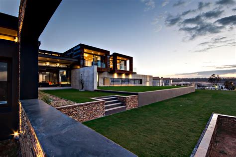 Boz House Luxury Villa – Mooikloof Heights, Pretoria, South Africa – The Pinnacle List